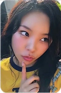 WHEEIN 2026 SEASON'S GREETINGS [FRUITFUL HOLIDAY] el 特典卡 