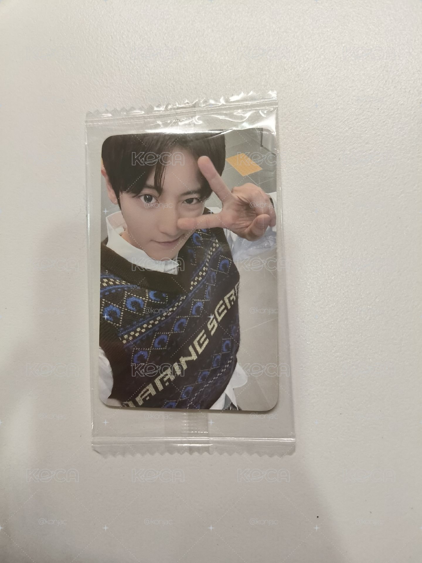 ⚪未拆 UPSIDE DOWN k4 簽售卡 