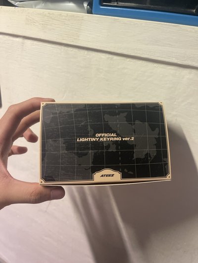 ATEEZ 二代小手燈