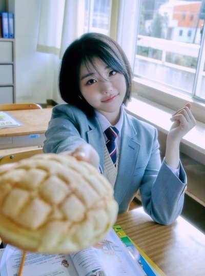 Hina 고민중독 時期特典