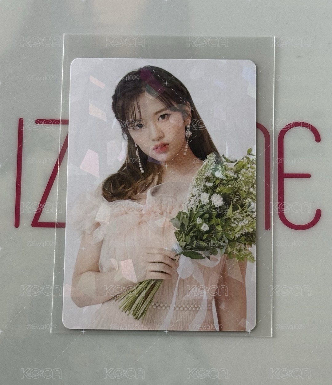 俞真 捧花閃卡