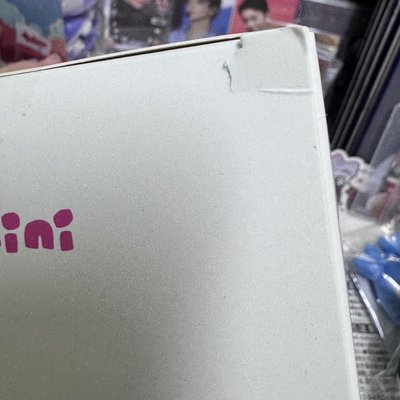 linefriend栗中娃+兩張綁卡