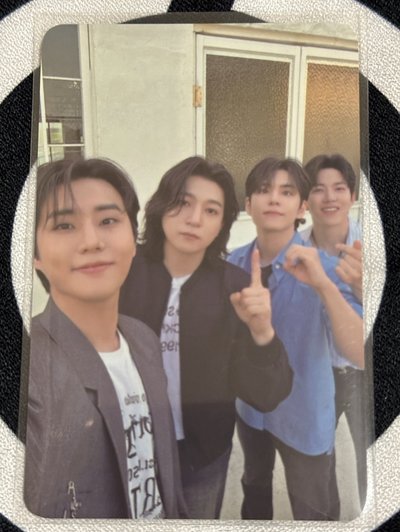 DAY6風衣外套團卡