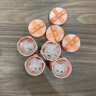 萬代 扭蛋戒指 禮物盒 🦊 🥟