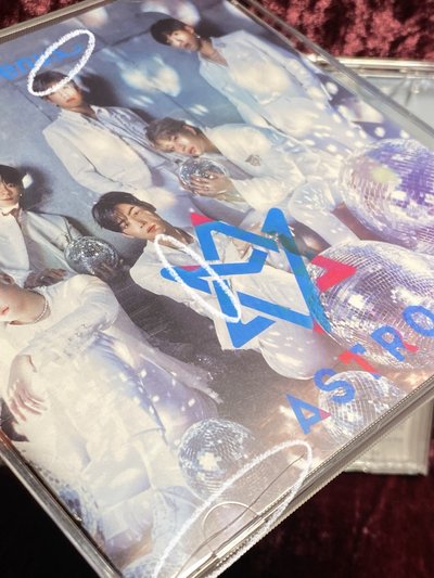 ⎝ASTRO⎞日本出道專輯 ‘Venus’ 初回限定寫真B盤 全專