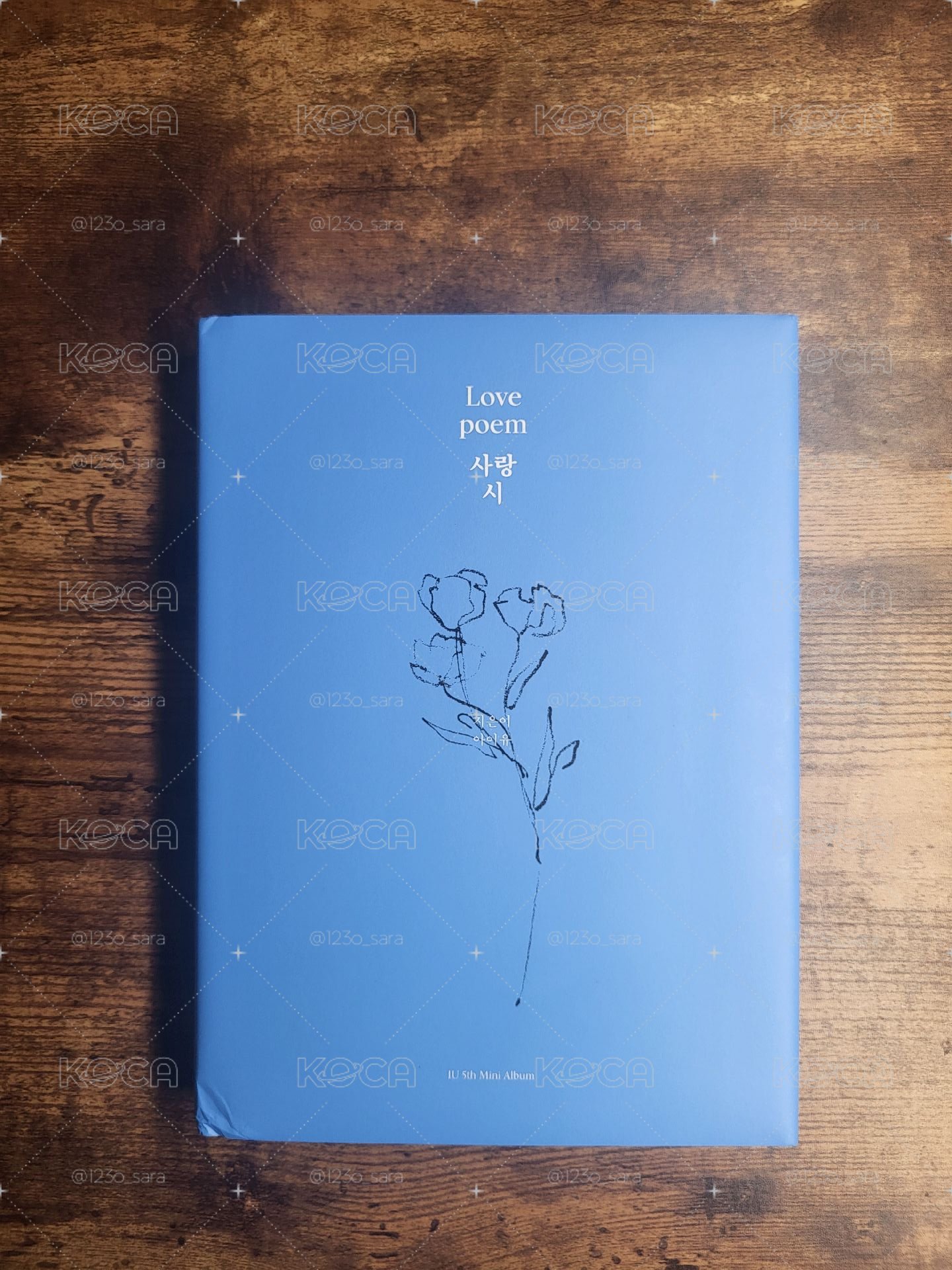 🩵IU Love Poem全專+利口樂小卡