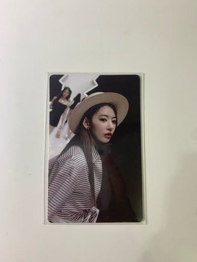 FEALESS 專輯卡 monochrome bouque