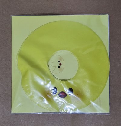 4th FM 釜山快閃店 迷你泳圈