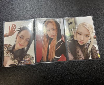 BP 《BORN PINK》專卡/特典