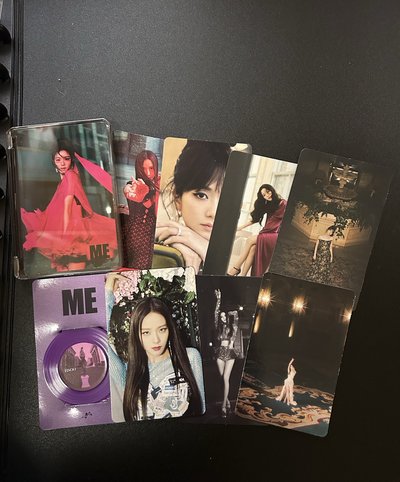 JISOO 《ME》電子專