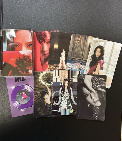 JISOO 《ME》電子專