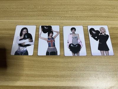 (🏰現貨）I-dle 韓國展覽 隨機卡包 