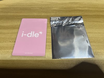 （🏰現貨）I-dle 日專 HMV 特典 小娟