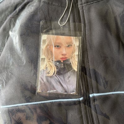全新現貨 外套+卡 aespa 夾克冬
