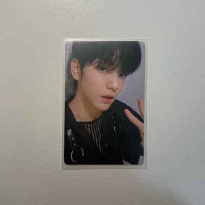 TXT 秀彬 正三yzy中背卡