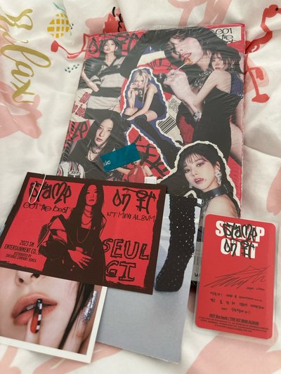 Stamp On It 專輯 STAMP Ver.（已拆全專-專卡冬-照片海報是瑟琪）