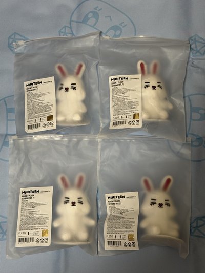 現貨 MINITEEN 崔勝喆坐娃 崔櫻桃🍒盤出（坐娃+手燈套+卡套）