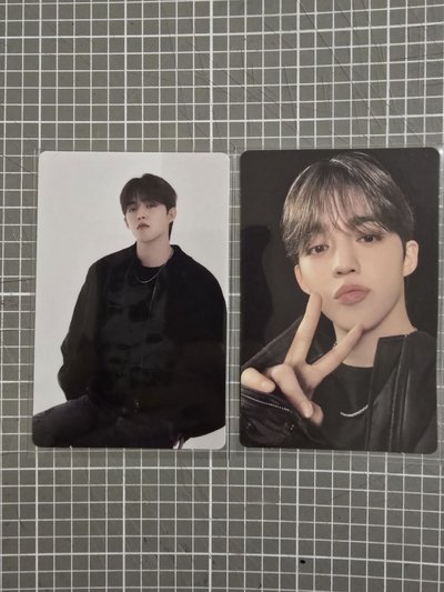 follow again 卡包卡＆拍立得