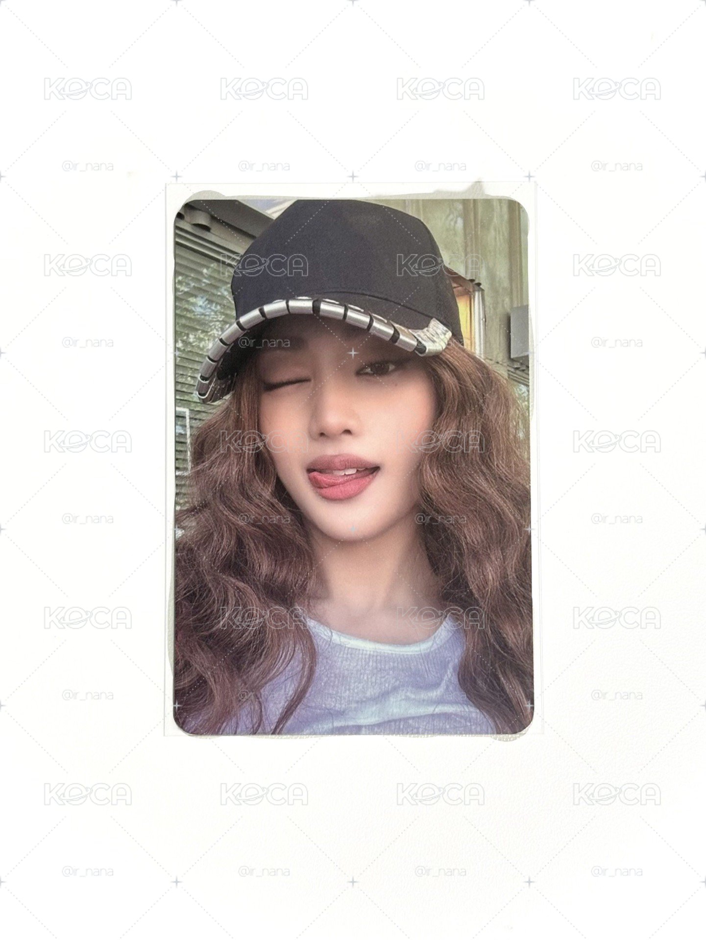 Minnie 吐舌妮 韓文卡背🍉