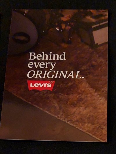 ROSÉ LEVI'S代言小卡 隱藏版