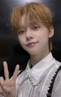 正三 yzy 2.0 簽售卡 