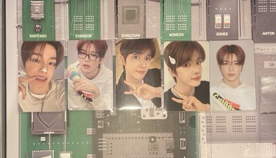 成燦年曆五張卡