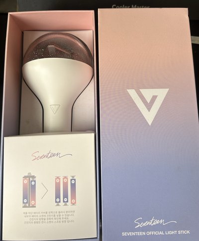 Seventeen 一代 二代 手燈