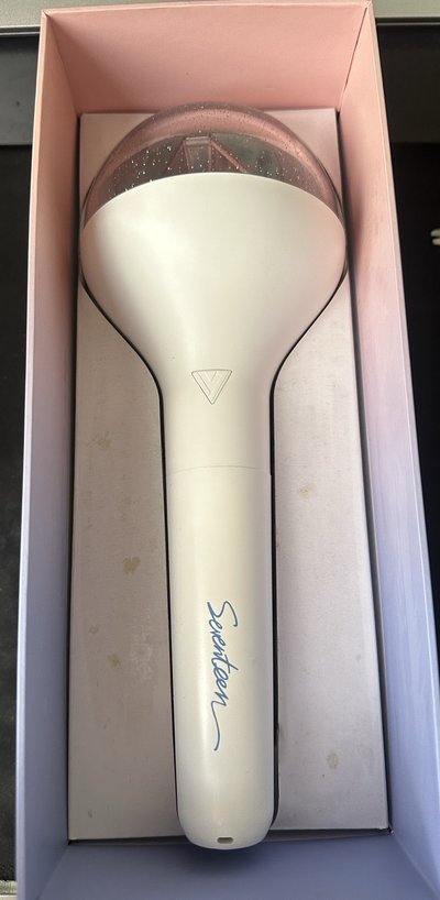 Seventeen 一代 二代 手燈