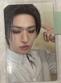 8Room第一週滿額卡 琦