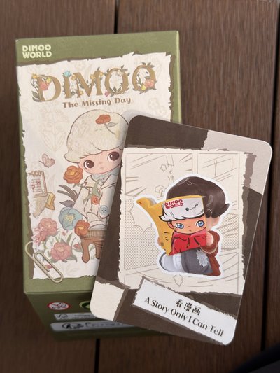 泡泡瑪特 POPMART DIMOO 星期八系列 看漫畫