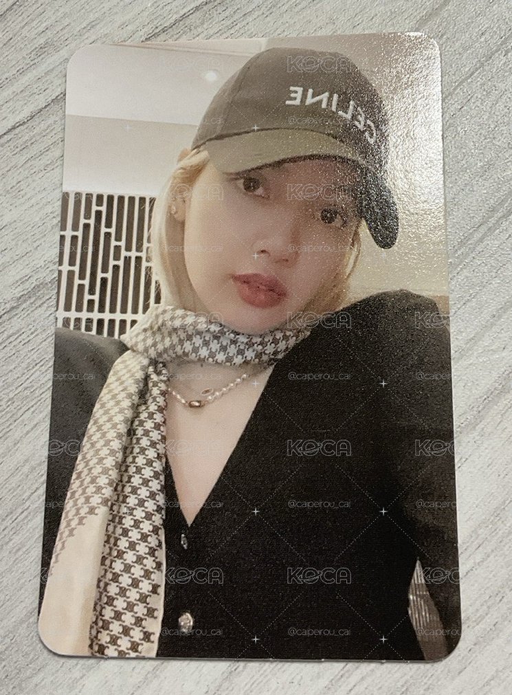 BORN PINK 專輯卡 LISA🐥