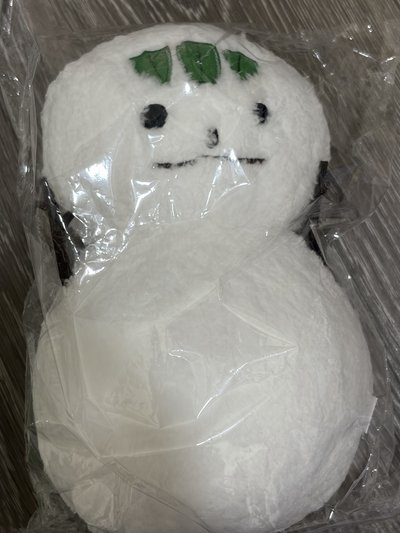 滿額寧 雪人娃