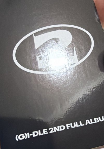 比七妮 卡背有損