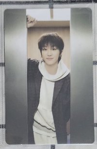 徐明浩克拉島（右）