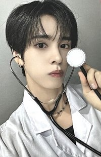 DtC : E sw 6.0 簽售卡 醫生