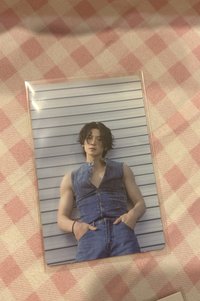 在你家樓下等你約會的男友