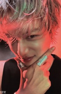 Wait On Me Ruler ver. 專輯卡 