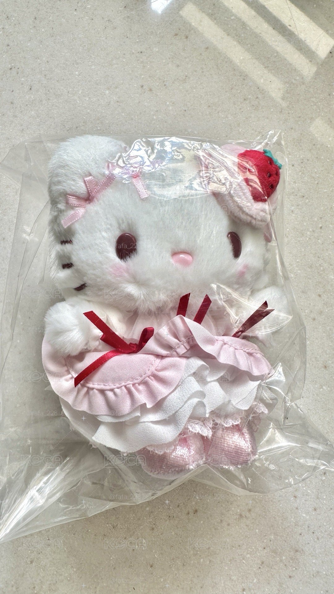 快速出貨 草莓蛋糕2.0 hello kitty