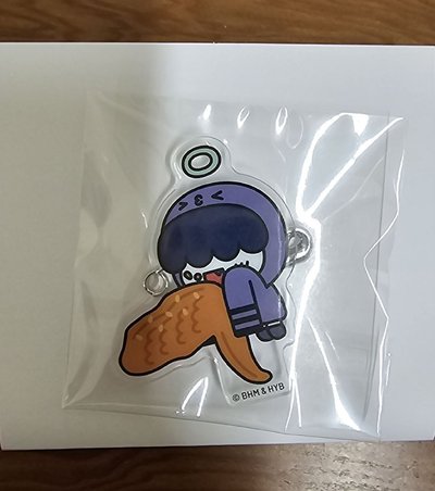 TXT 休寧凱 MOACON外套卡