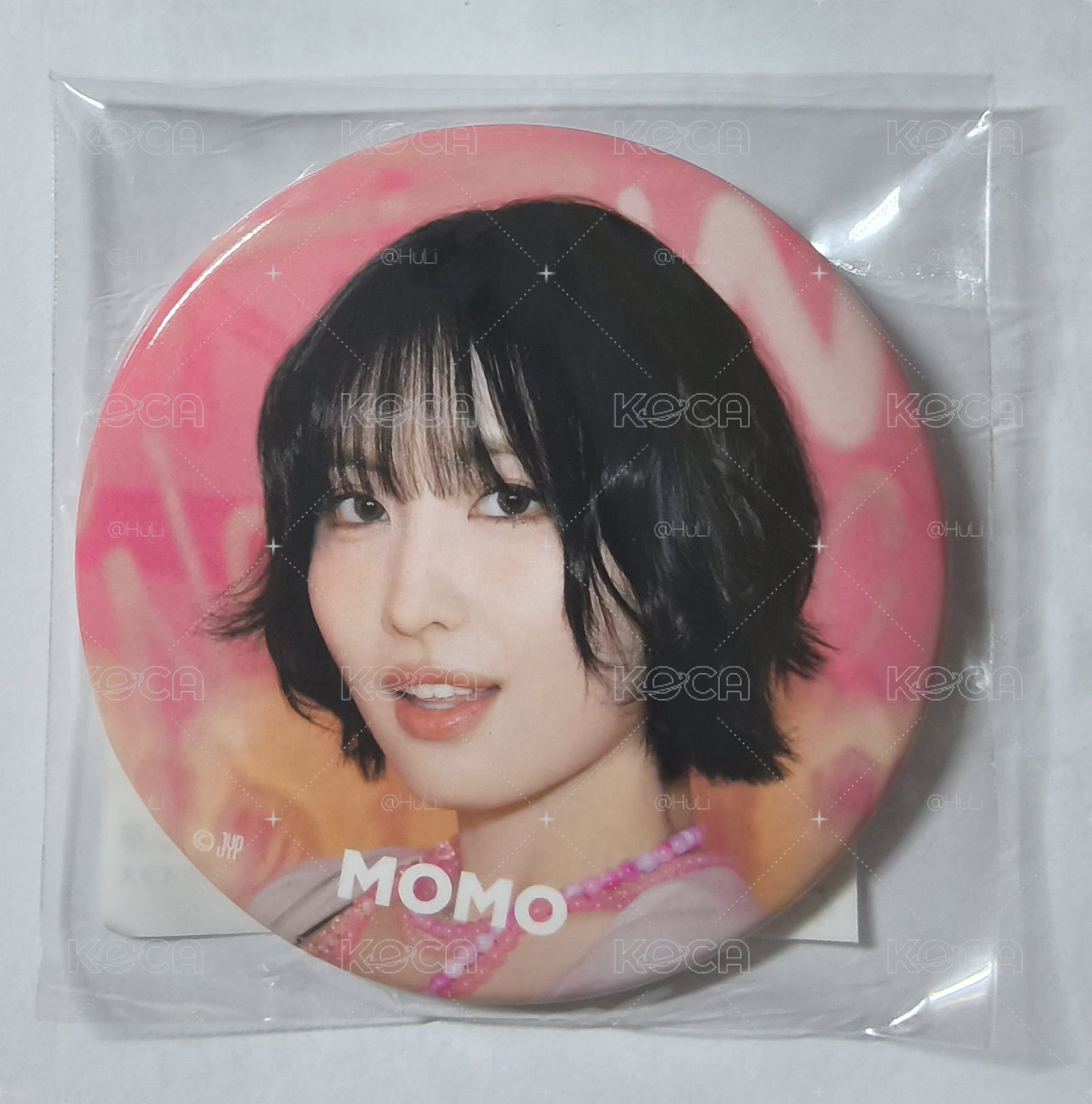 TWICE momo全新未拆徽章