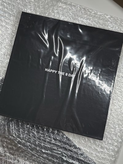 the8 徐明浩 生日禮盒 絲巾 全新未拆