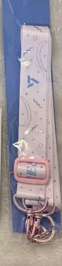 全新未拆 23‘FM LOVE 手機掛繩背帶 