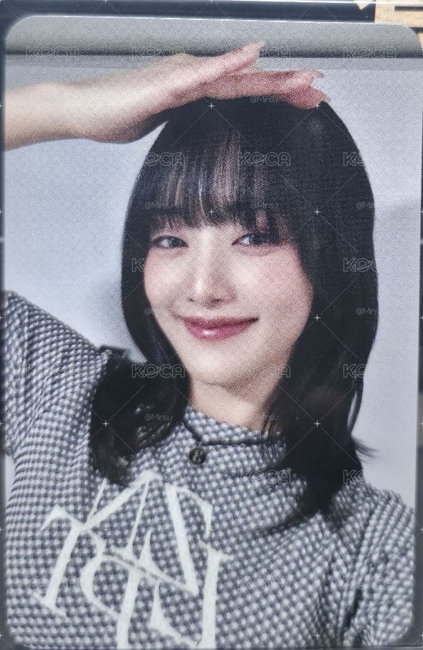 摸頭雙面妮
