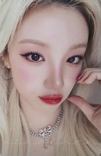 Motivation yzy 線上2.0 簽售卡 