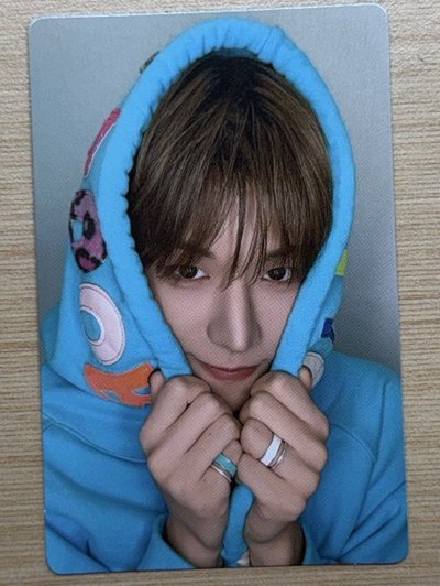 one and only 會員限定帽T 周邊卡