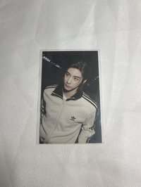 日專🗼*是貼紙非小卡！