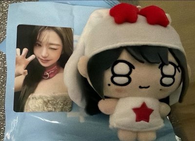 REVIVE+ 娃專一般版 娃娃玩偶 JANGWINYOUNG 專輯卡 PETIT-IVE ver.