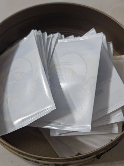 SEVENTEEN 藍色小精靈聯名貼紙/徽章