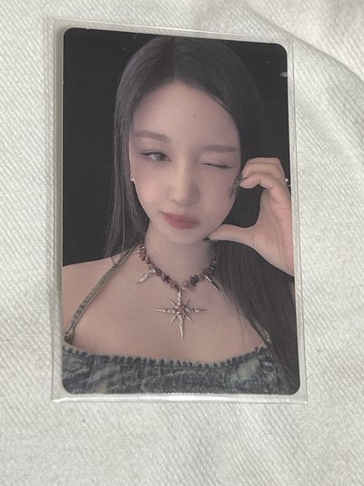 Pharita 1st mini專卡