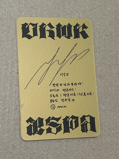 dirty work 戒指專卡 撐下巴馬尾寧